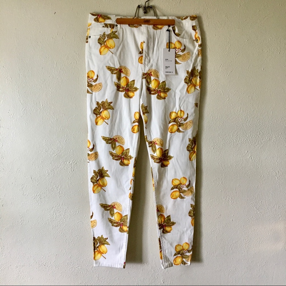 NWT Forever 21 LEMON stretch denim skinny jeans